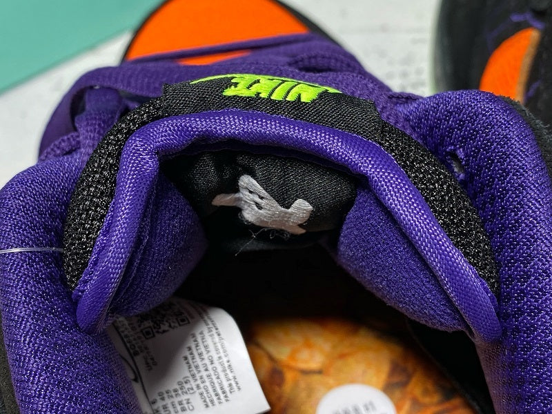 Nike SB Dunk Low 'Night of Mischief Halloween'