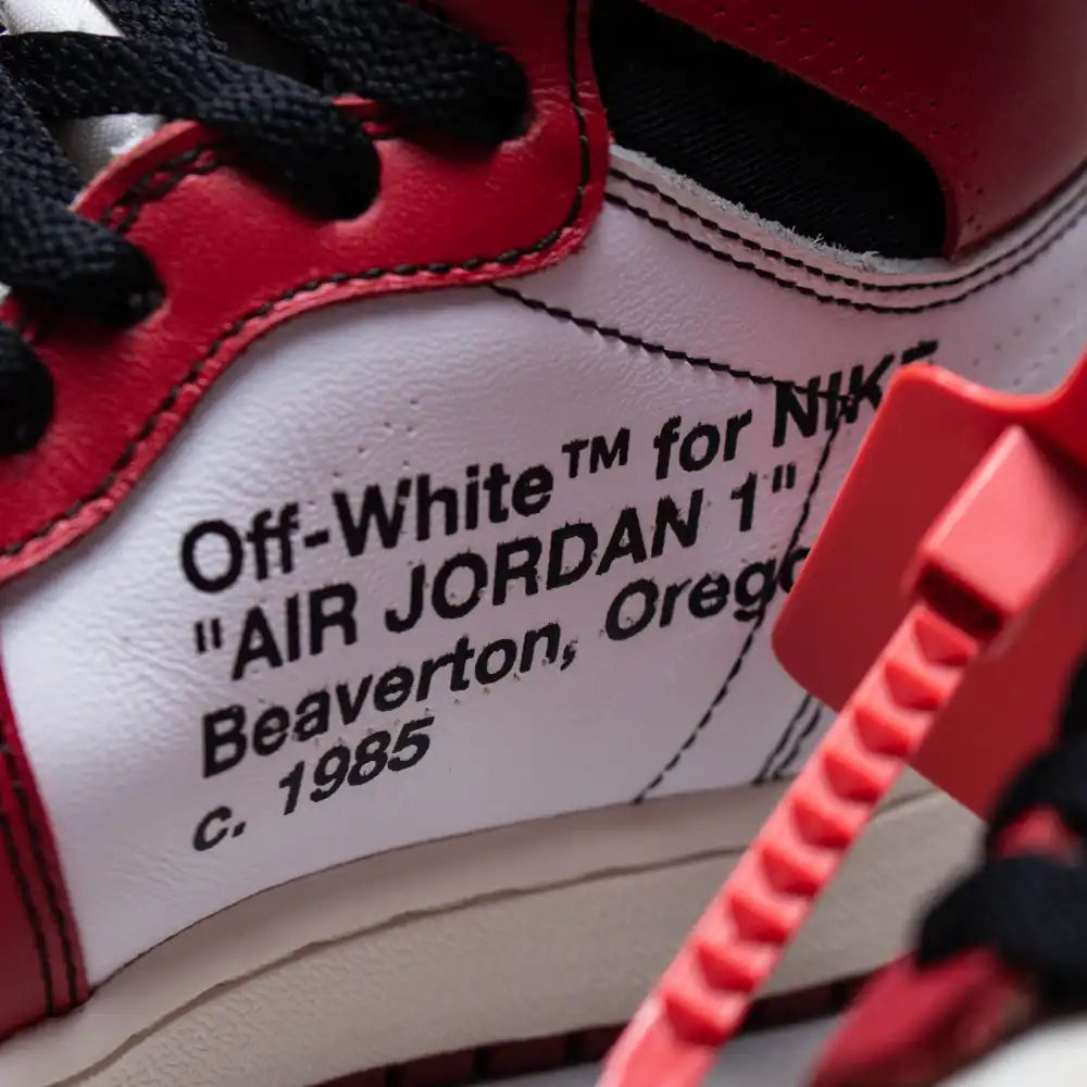 Nike Jordan 1 Retro High x Off White Chicago