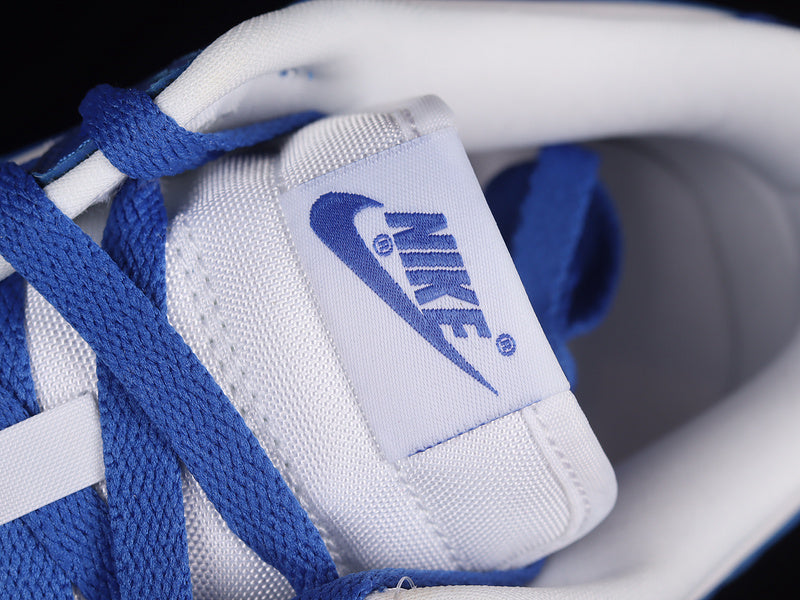 Nike Dunk Low 'Kentucky'