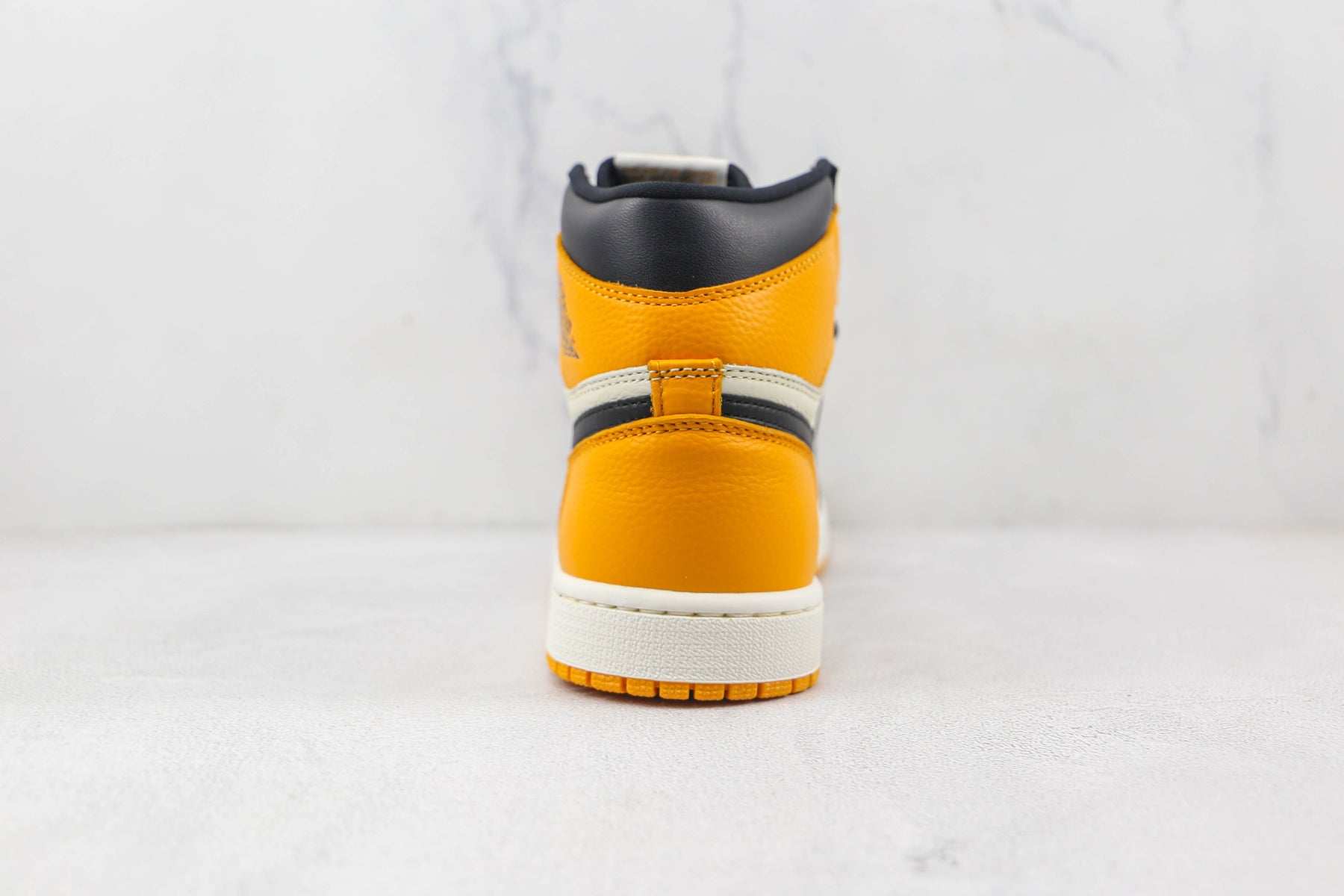 Jordan 1 Retro High Yellow Toe