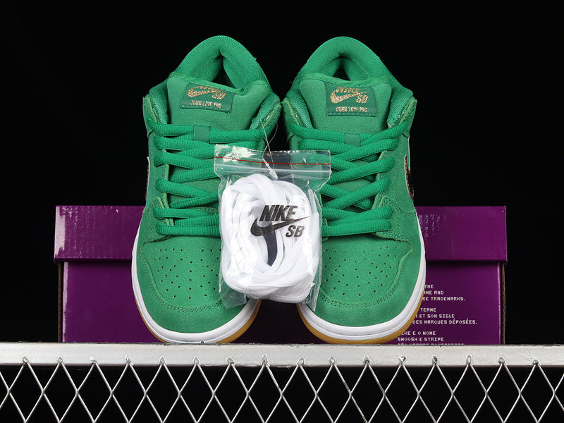 Nike SB Dunk Low 'ST. Patrick's Day'