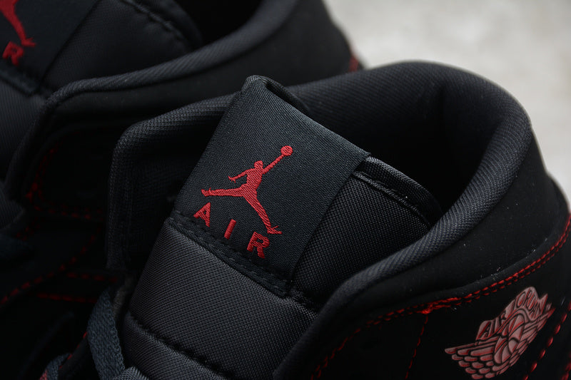 Jordan 1 Mid 'Come Fly With Me'