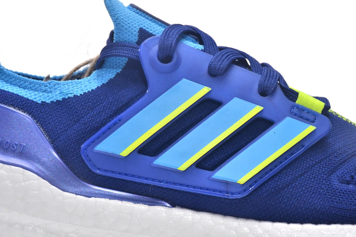 Adidas Ultra Boost 22 Blue