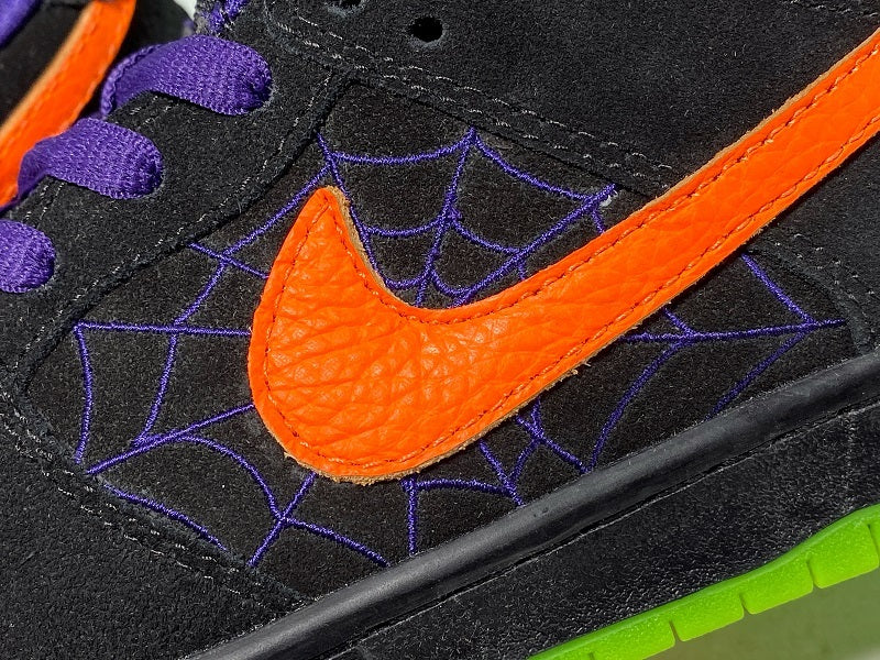 Nike SB Dunk Low 'Night of Mischief Halloween'