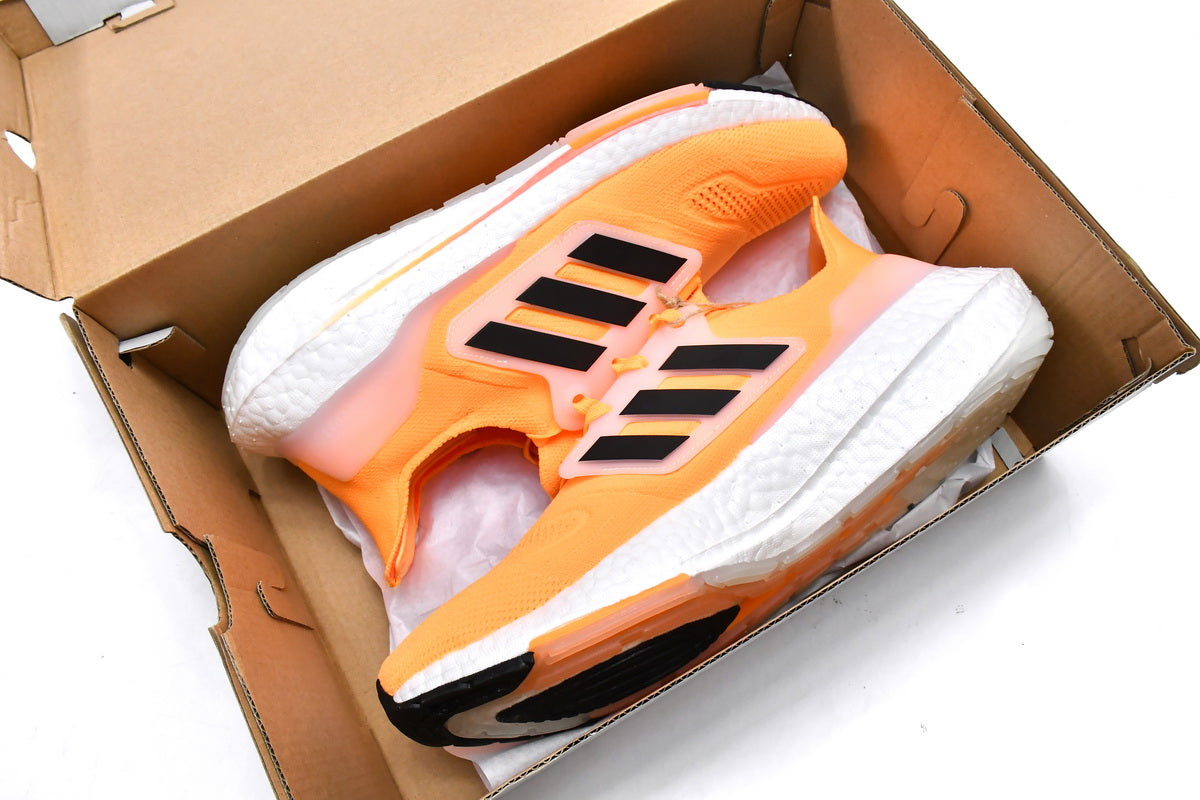 Adidas Ultra Boost 22 Orange
