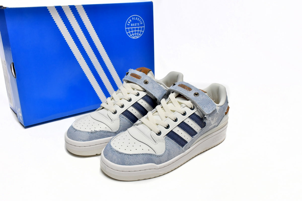 Quiccs x adidas Forum Low Wash Jeans