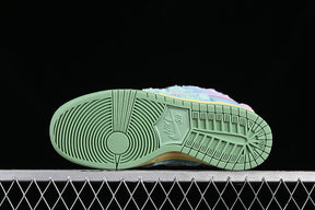 Nike SB Dunk x Verdy 'Visty'