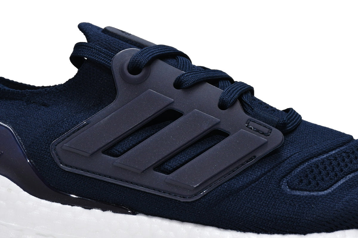 Adidas Ultra Boost 22 Blue