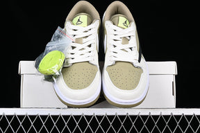 Jordan 1 Retro Low Travis Scott "Golf"